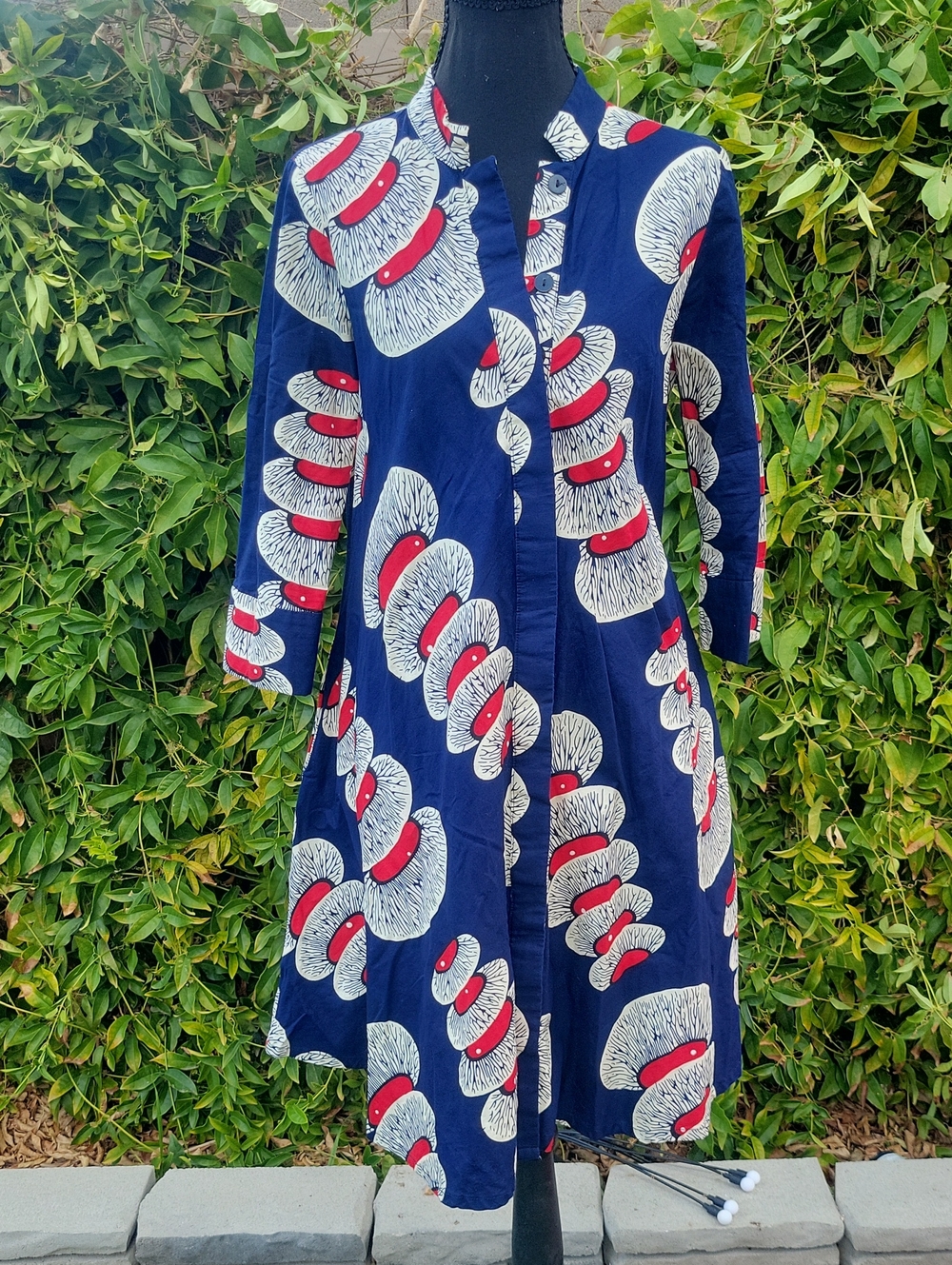 Zuri KENYA Nuclear Print 100% Cotton Navy And Red Shirt Dress With Pockets XXS